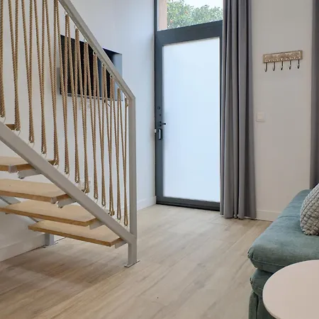 Apartment Romantic Roig Arena N3 By Virkin